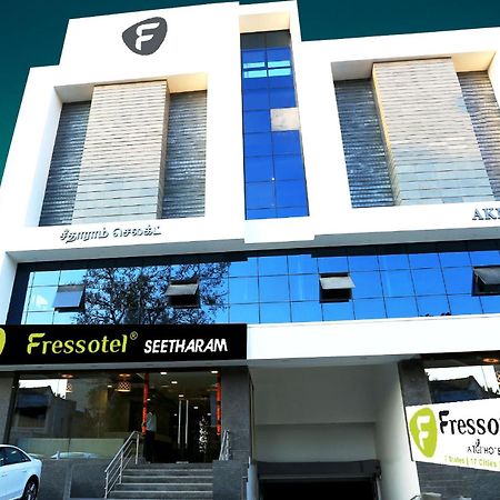 Fressotel Seetharam Kójamputtúr Exteriér fotografie